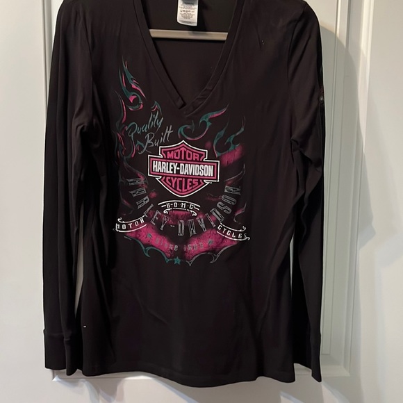 Harley-Davidson Tops - HARLEY-DAVIDSON Ladies Long sleeve T Shirt EUC